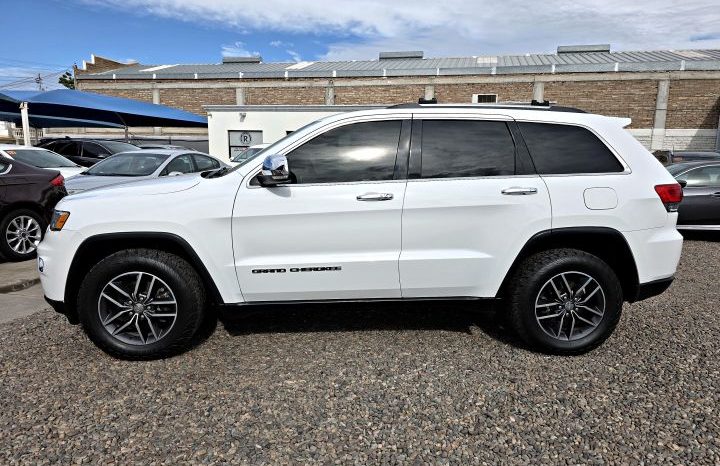 Jeep Grand Cherokee 2017 lleno