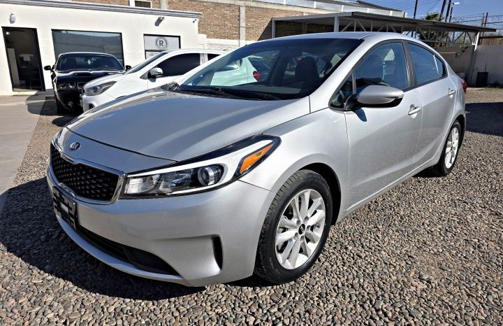 Kia Forte 2017 lleno