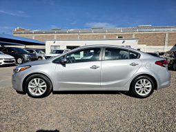 Kia Forte 2017 lleno