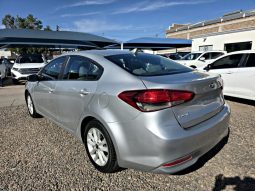 Kia Forte 2017 lleno