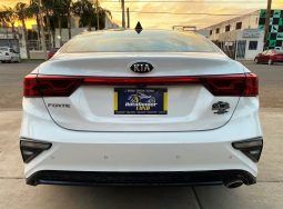Kia Forte 2019 lleno