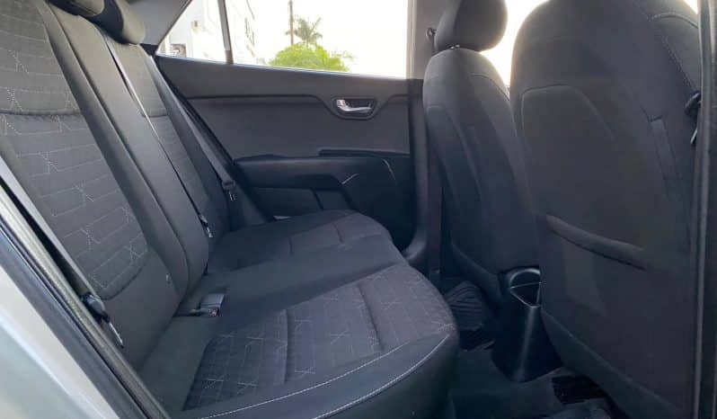 Kia Rio 2020 lleno