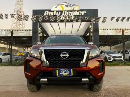 Nissan Frontier 2023 lleno