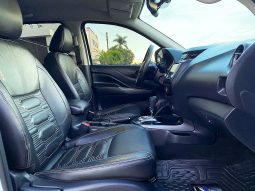 Nissan Frontier 2023 lleno