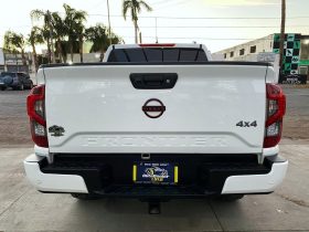 Nissan Frontier 2023