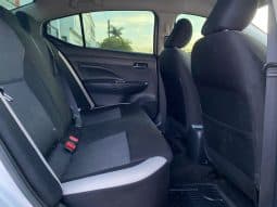 Nissan Versa 2022 lleno