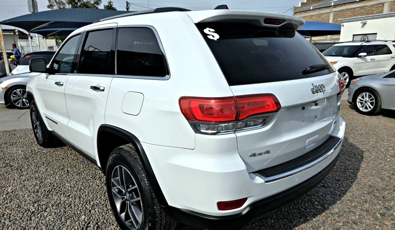Jeep Grand Cherokee 2017 lleno