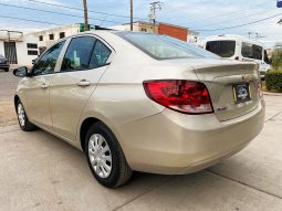 Chevrolet Aveo 2018 lleno