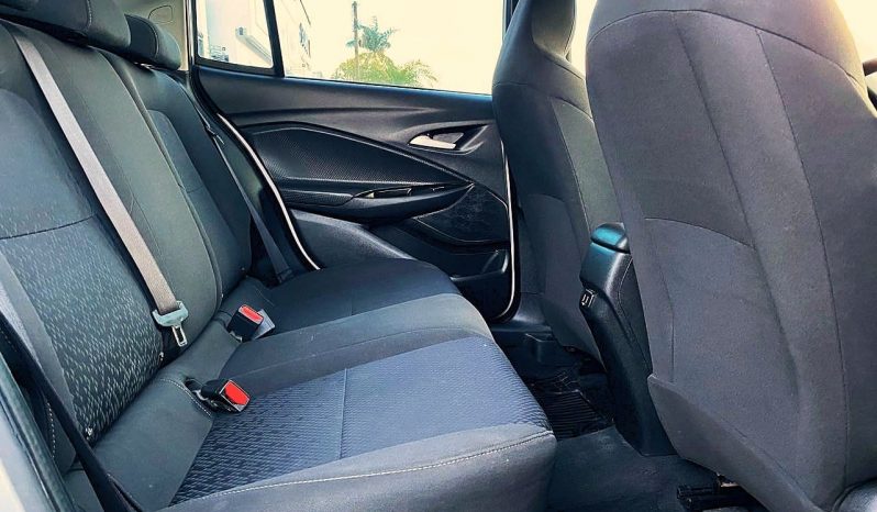 Chevrolet Onix 2021 lleno