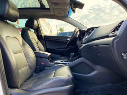 Hyundai Tucson 2017 lleno
