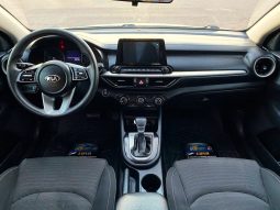 Kia Forte 2021 lleno