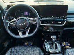 Kia Seltos 2022 lleno