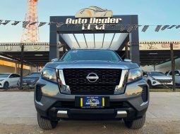 Nissan Frontier 2023 lleno