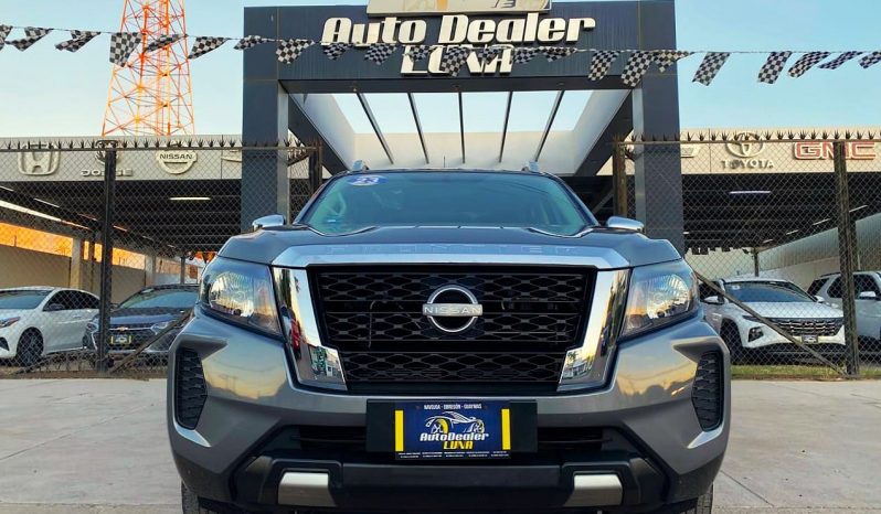 Nissan Frontier 2023 lleno