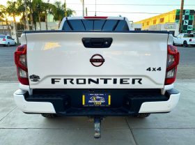 Nissan Frontier 2023