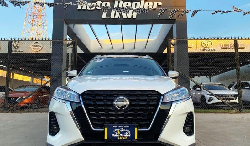Nissan Kicks 2023 lleno