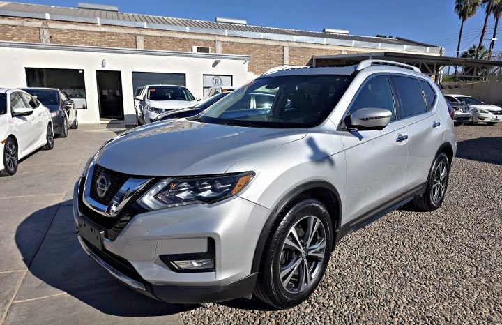 Nissan Rogue 2018 lleno