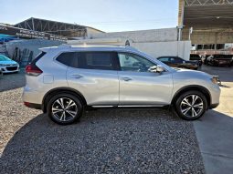 Nissan Rogue 2018 lleno