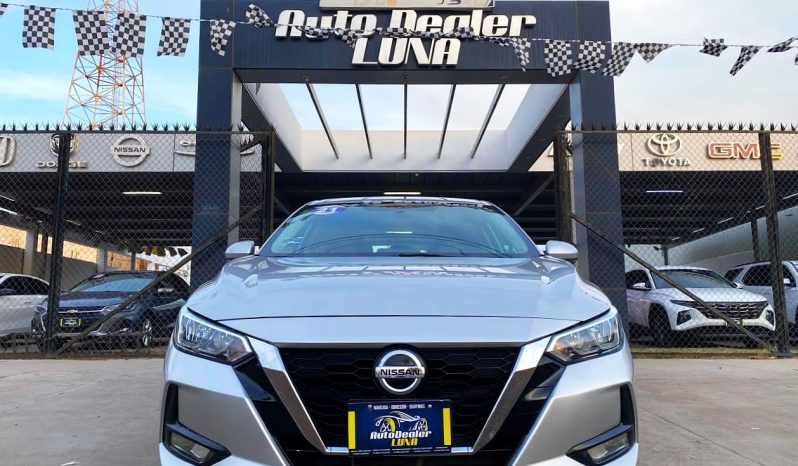 Nissan Sentra 2021 lleno