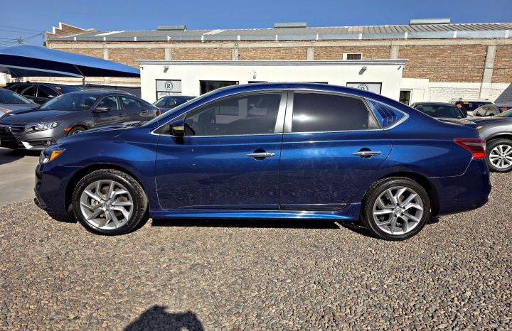 Nissan Sentra 2017 lleno