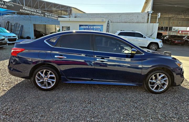 Nissan Sentra 2017 lleno