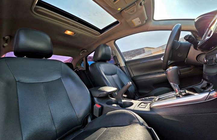 Nissan Sentra 2017 lleno