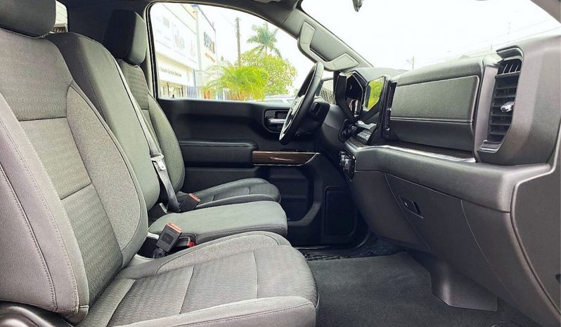 Chevrolet Cheyenne 2023 lleno