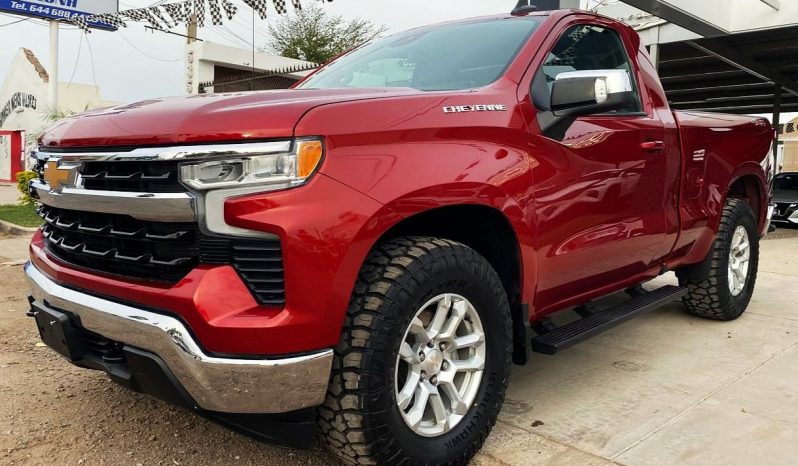 Chevrolet Cheyenne 2023 lleno