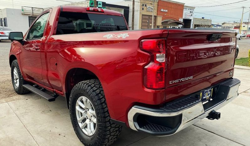 Chevrolet Cheyenne 2023 lleno