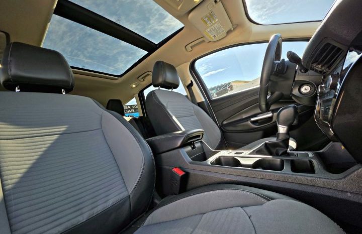Ford Escape 2017 lleno