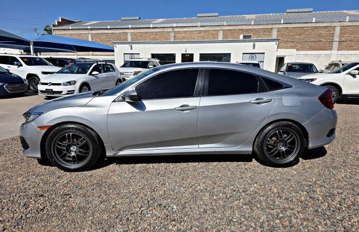 Honda Civic 2016 lleno