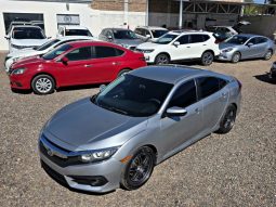 Honda Civic 2016 lleno