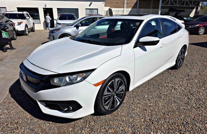 Honda Civic 2016 lleno