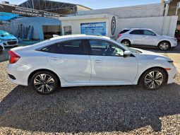 Honda Civic 2016 lleno