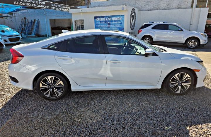 Honda Civic 2016 lleno