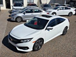 Honda Civic 2016 lleno