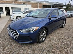 Hyundai Elantra 2017 lleno