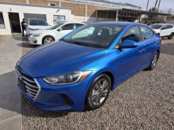 Hyundai Elantra 2018 lleno