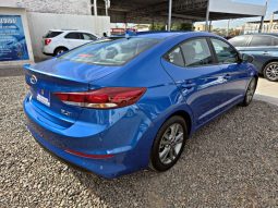 Hyundai Elantra 2018 lleno