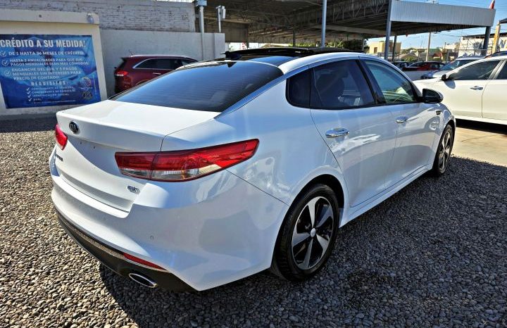 Kia Optima 2018 lleno