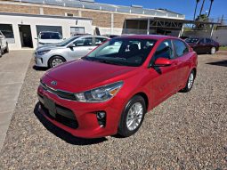 Kia Rio 2018 lleno