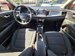 Kia Rio 2018 lleno
