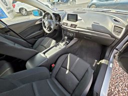 Mazda 3 iTouring 2018 lleno