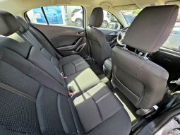 Mazda 3 iTouring 2018 lleno