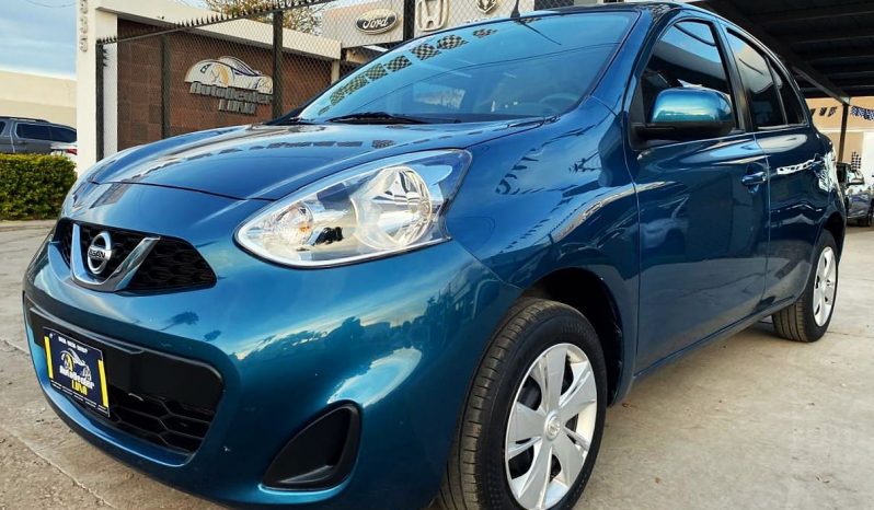 Nissan March 2020 lleno