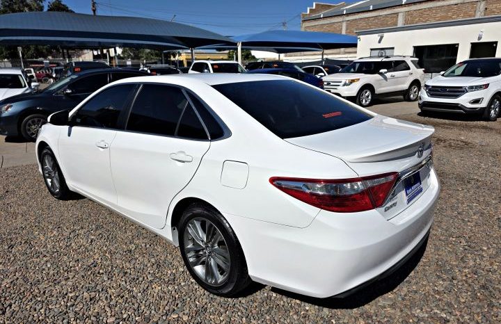 Toyota Camry 2017 lleno