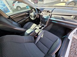 Toyota Camry 2017 lleno