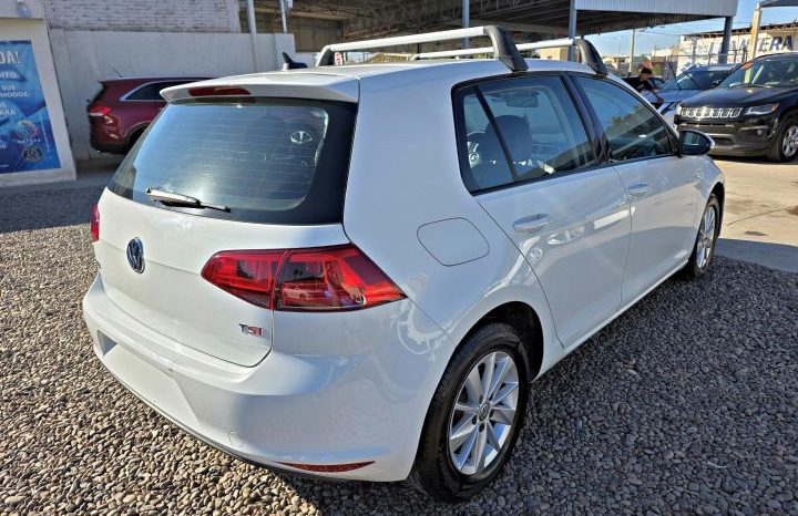 Volkswagen Golf 2015 lleno