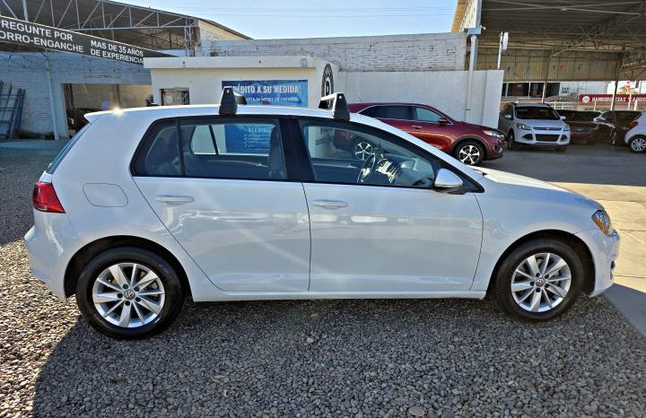 Volkswagen Golf 2015 lleno