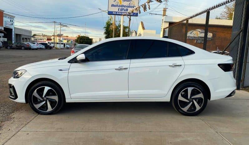 Volkswagen Virtus 2023 lleno